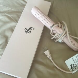 L’ange 360° Airflow Titanium Styler